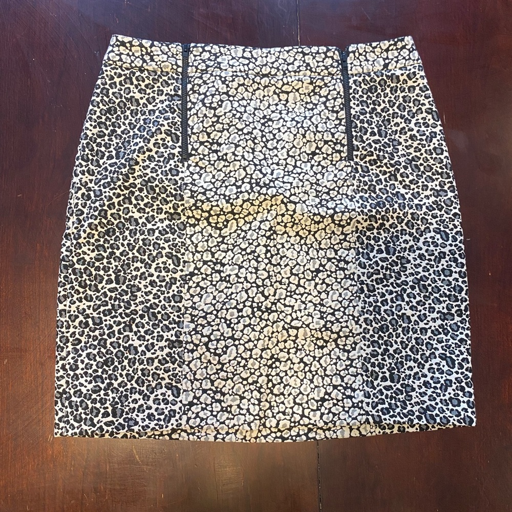 Mixed animal print with zipper detail Ann Taylor skirt